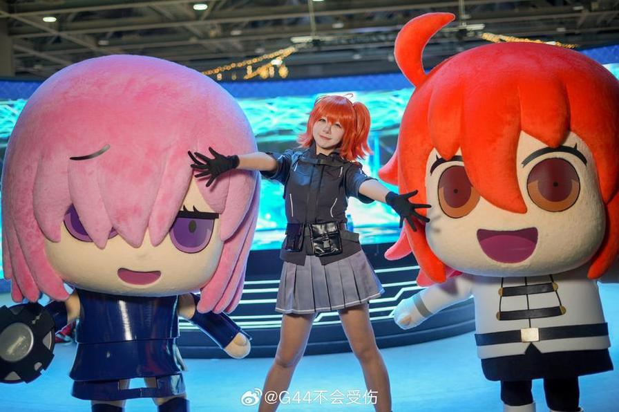 g44不会受伤恶毒小白兔的惊艳cosplay作品集