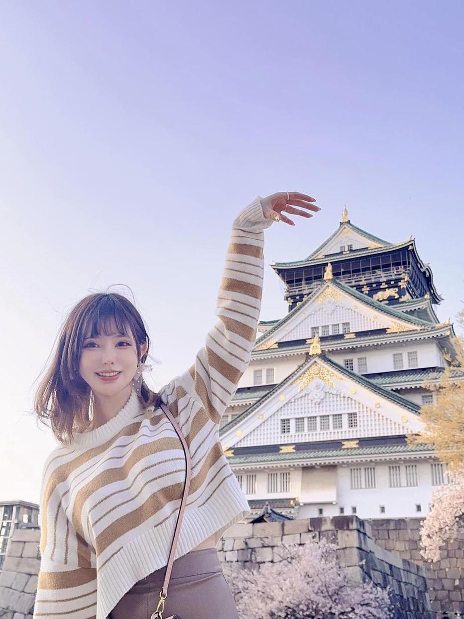 阳光、勇敢、美丽！mon梦孙尚香的特色之美，独家呈现。