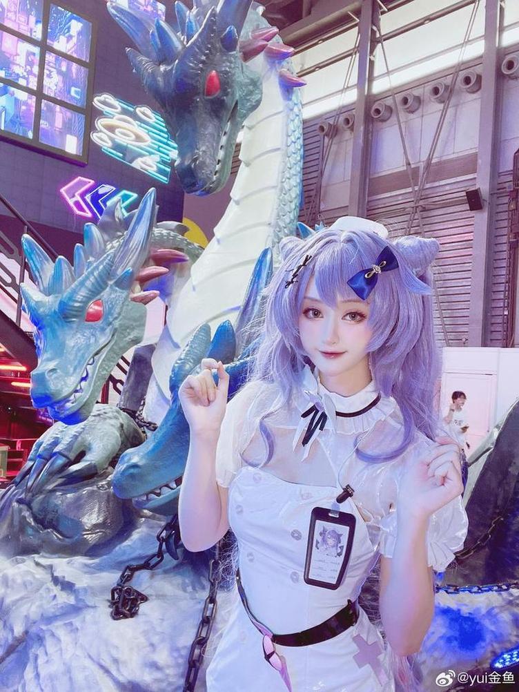 yui金鱼cos露背毛衣高清原图-精选合集 - 丽珍馆