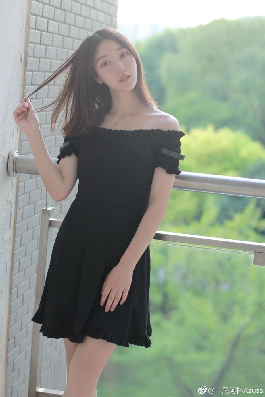 一尾阿梓不混微博，今日作品震撼发布，绝美图片让你惊艳不已
