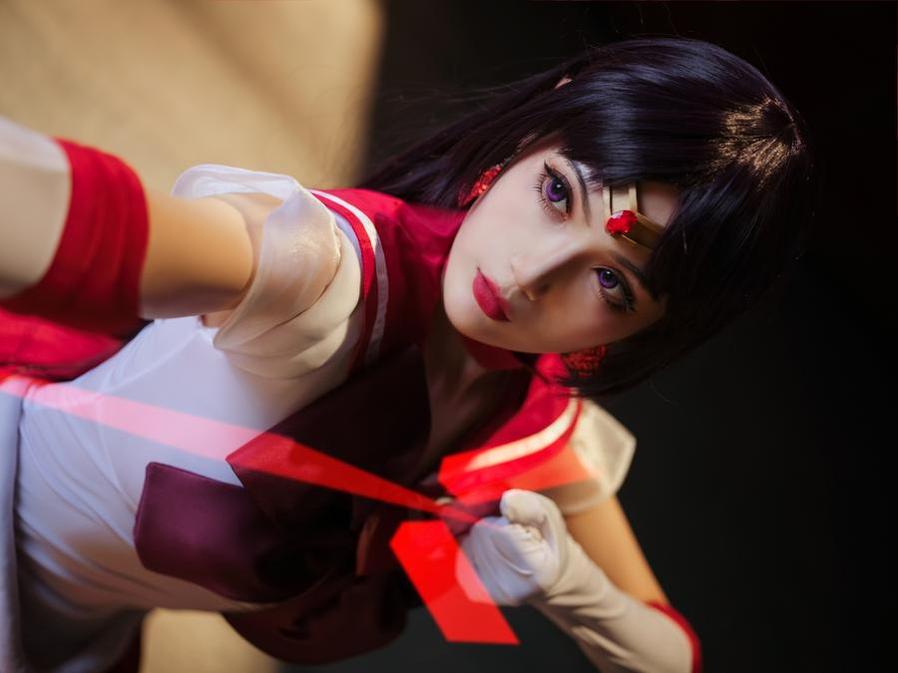 泡芙分享一米八的大梨子全图，完美呈现小清新风和cosplay经典。