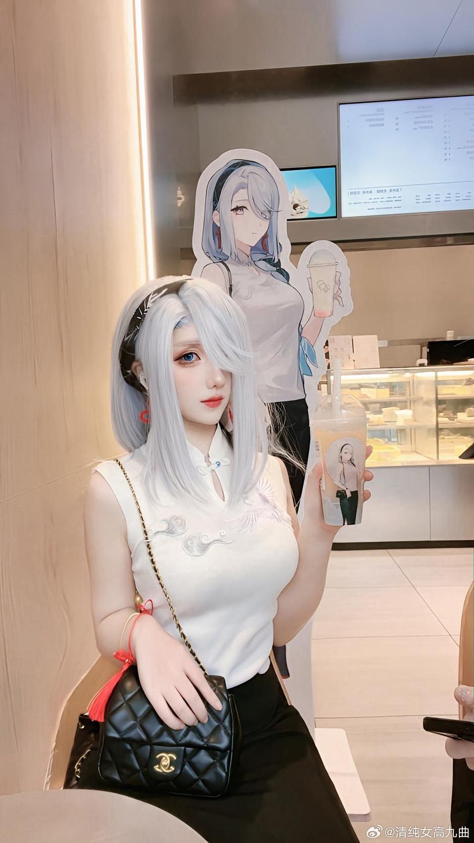 九曲jean微博集合了许多精美图包，让你随时随地欣赏。