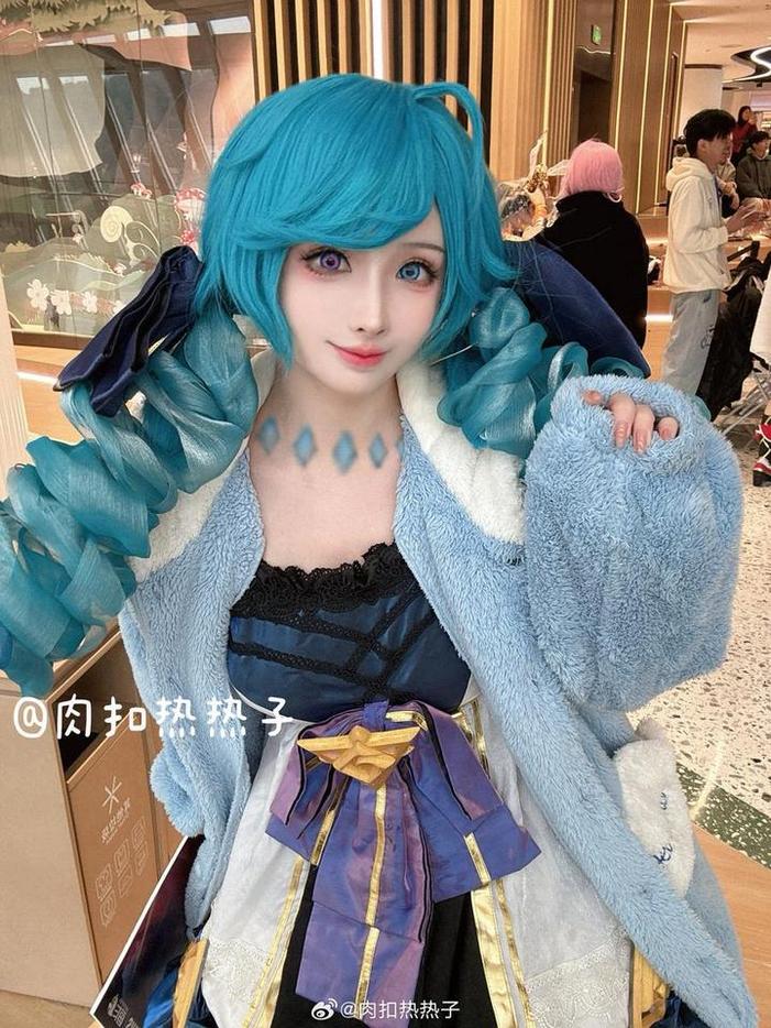 凉凉子llz解压码的cosplay图包大合集