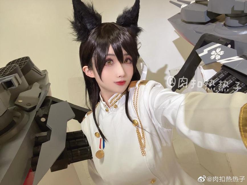 风靡网络的凉凉子rioko霞ヶ丘诗羽高清图包，让你爱不释手。