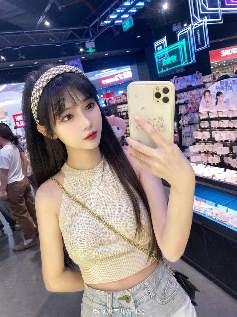 大肉丸amieecos专业拍摄，为你带来完美的cosplay照片