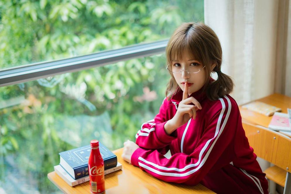 小仓千代w–爱丽丝：美图集锦，cosplay界的一股清流，不容错过