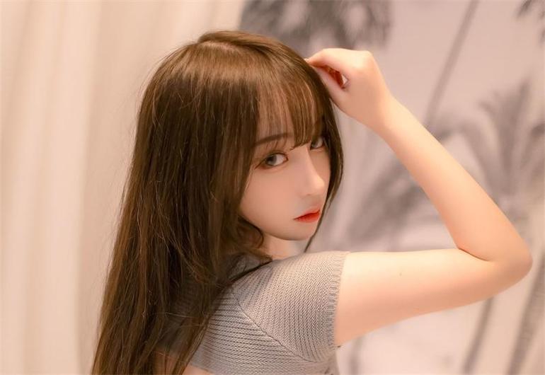 尤猫醒醒之美图代表，唯美摄影摄心魂。