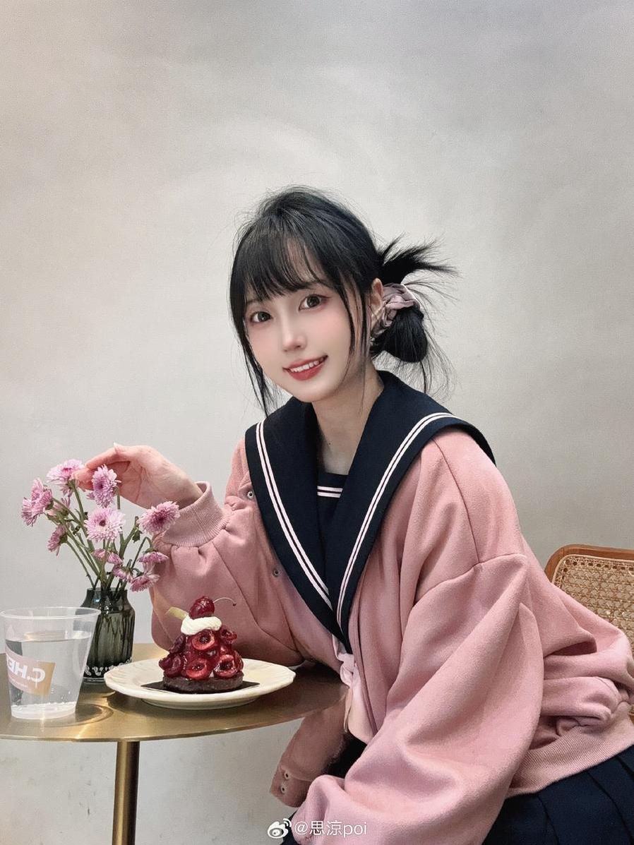 思凉poi真实年龄cos作品放送，唯美定制诠释舞蹈之美