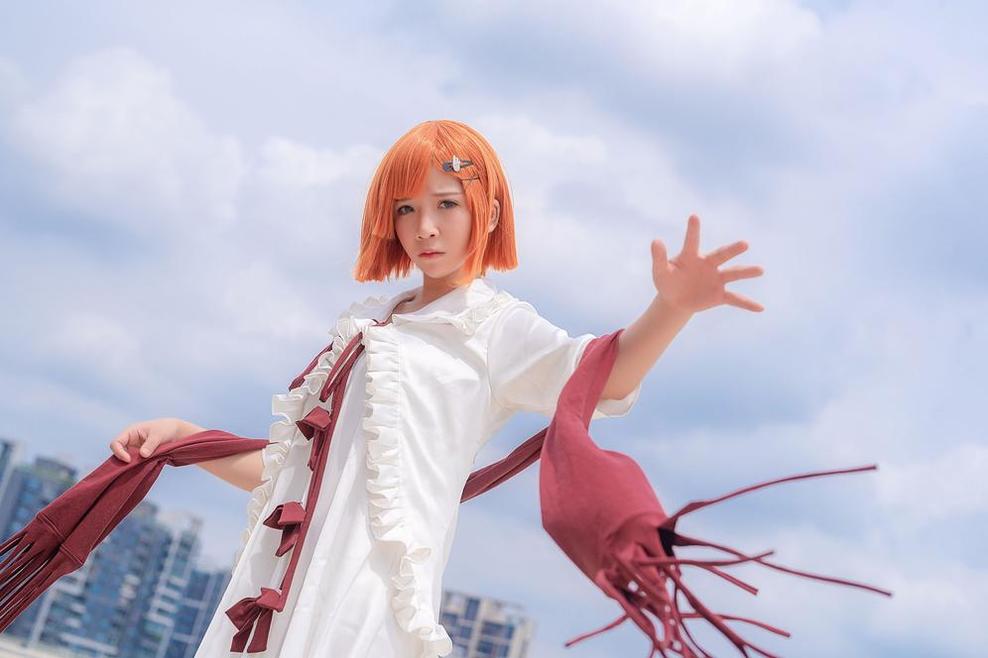 喜欢cosplay的朋友们一定不能错过抱走莫子aa水晶荡漾的原图大集合
