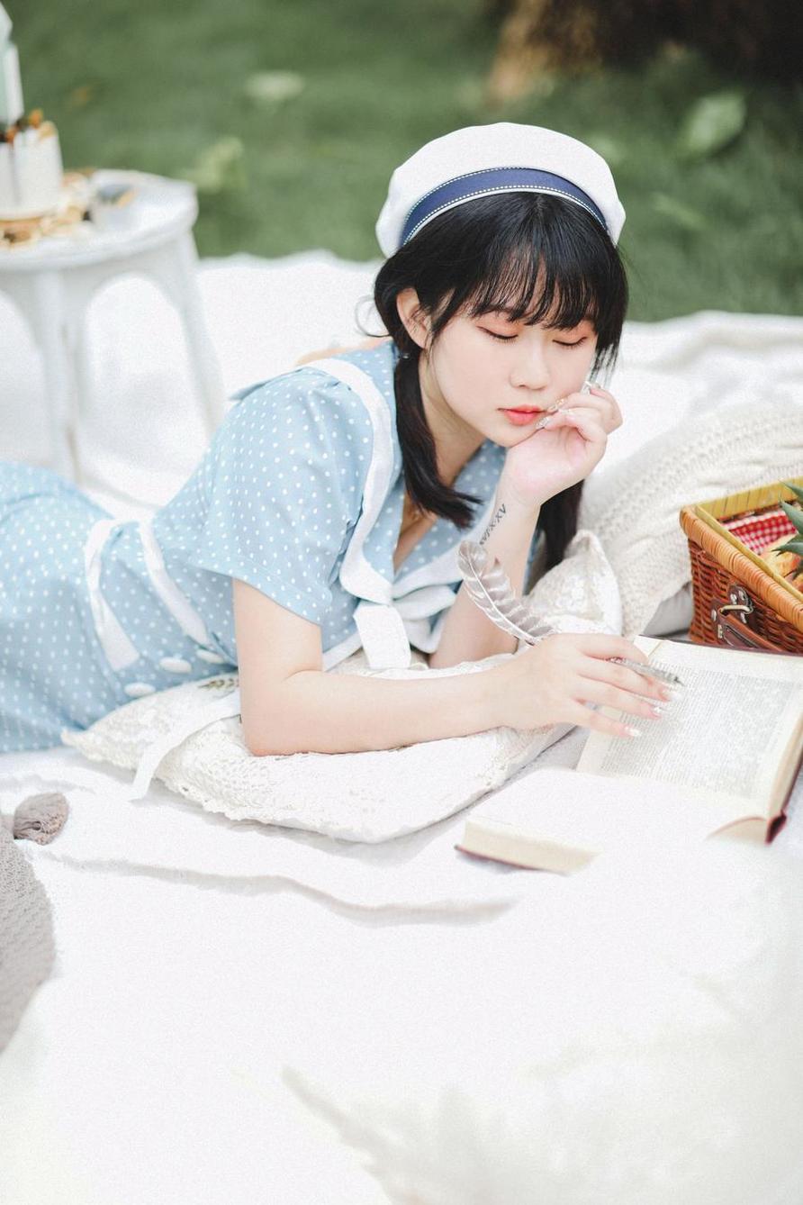 是依酱吖20套摄影之美：呈现完美无瑕疵的作品