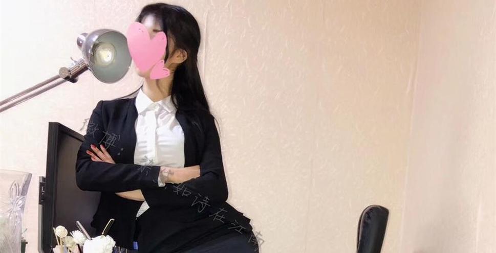 染黛如诗Miss编织了一个令人陶醉的cos作品，快来欣赏她的作品吧