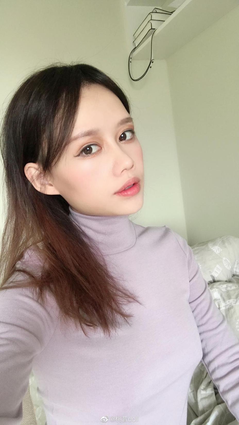 桃昔doll兔女郎cos：一套接着一套的cos作品，让人惊叹不已