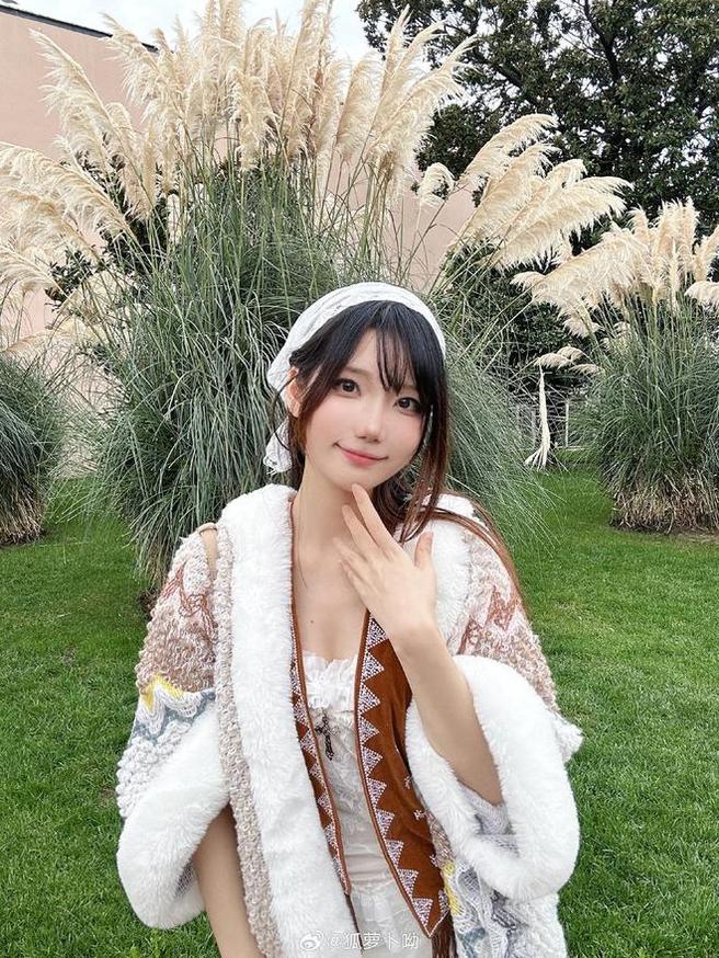 狐萝卜呦cos精心打造，不容错过的精选图片