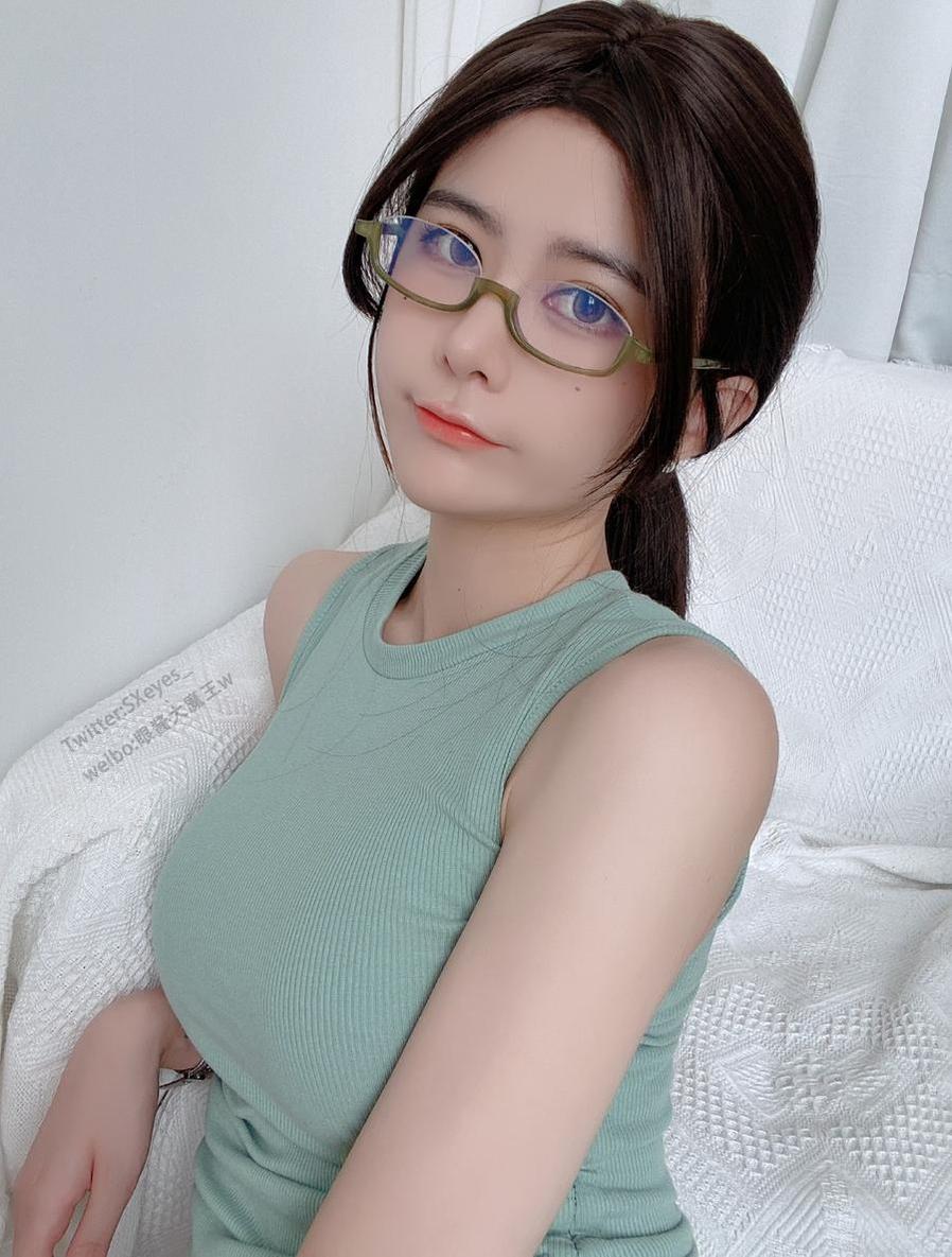 眼酱大魔王瑜伽cosplay原图更新，让你看得津津有味