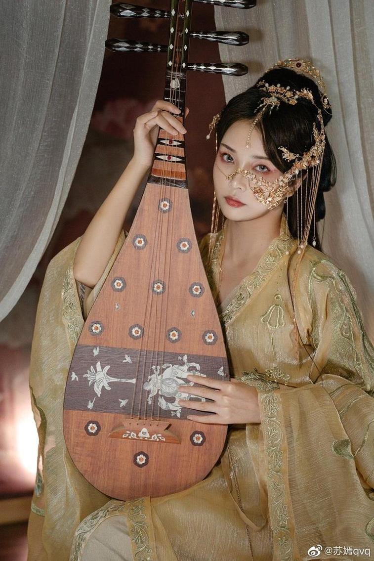 苏嫣qvq真名拍照技巧分享，跟着她学习拍出更好的作品