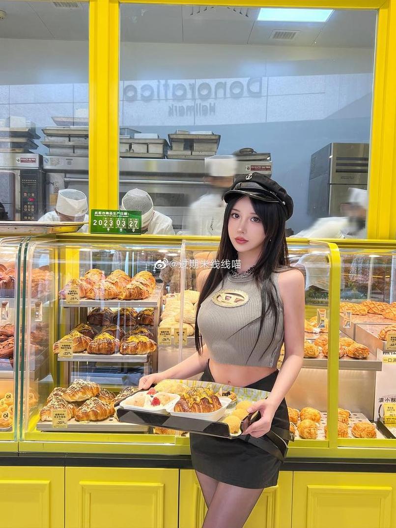 漫步美图摄影世界，过期米线线喵网盘oxu独家赏析。