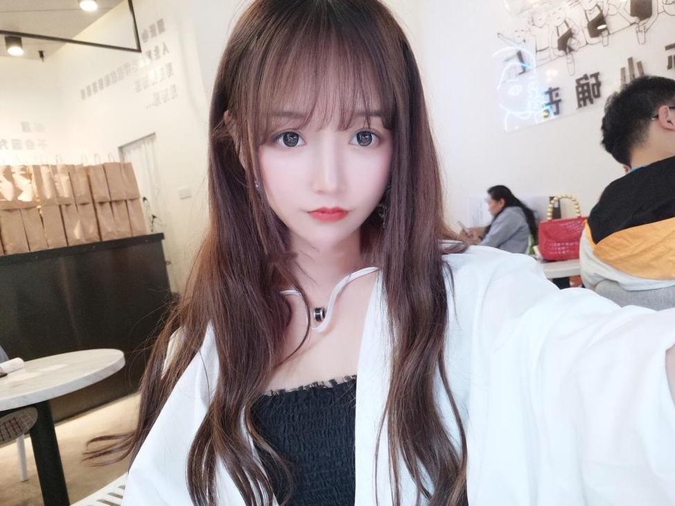 揭秘过期米线线喵温泉的精品美图