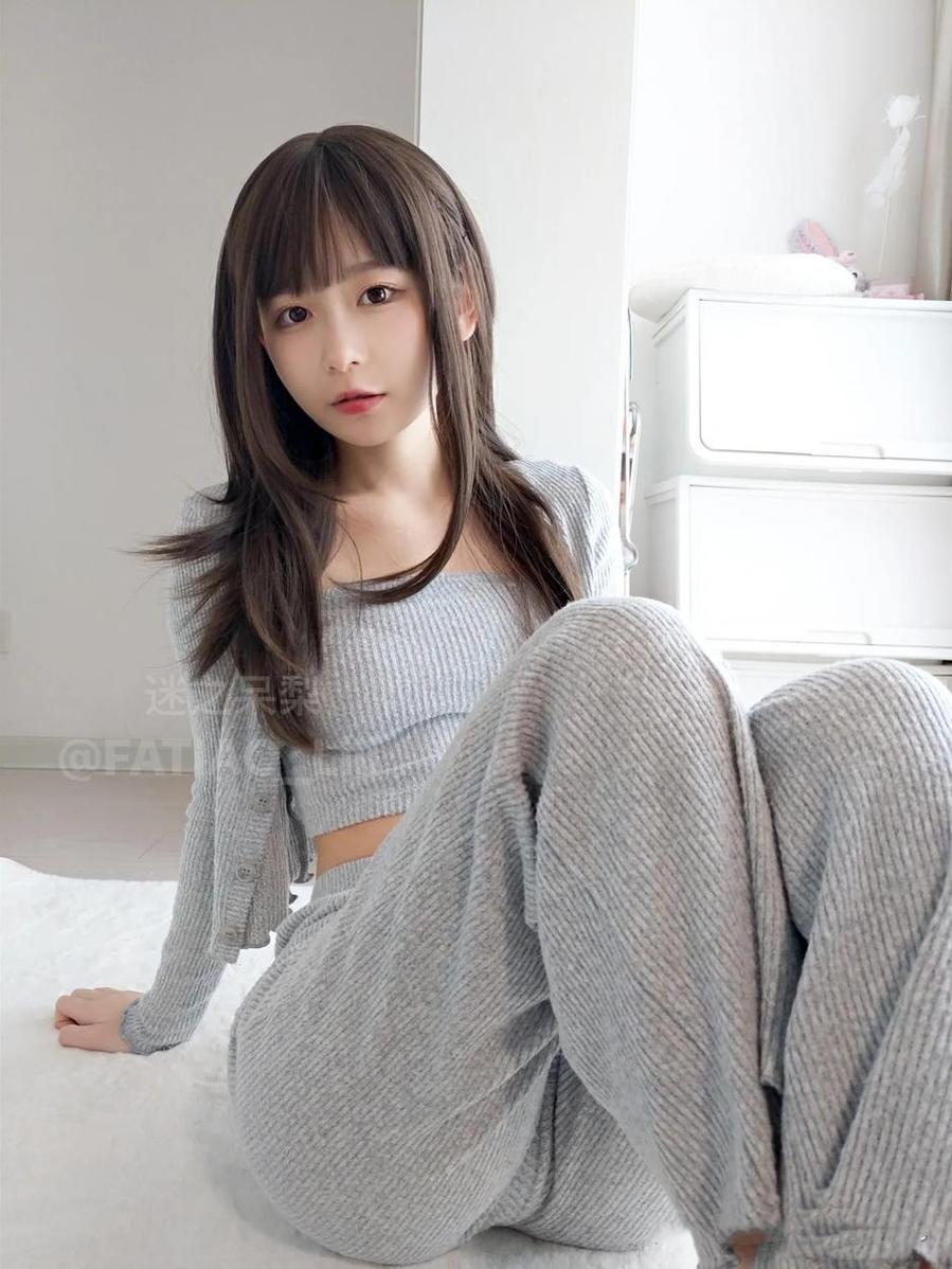 唯美而优雅：发条少女是迷之呆梨吗图包