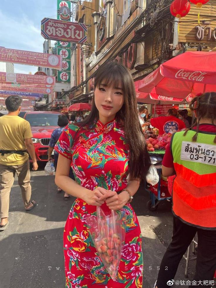 作品钛合金titi私人订制原片：浪漫巴黎的美丽风光
