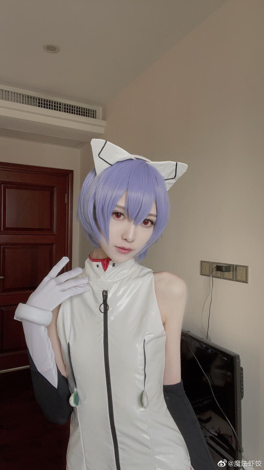 美图集锦：魔法虾饺cos女孩俘获你的心